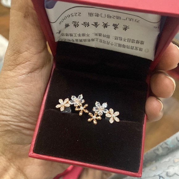 Jewelry - Beautiful earrings